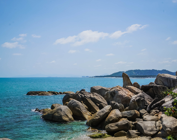 環島觀光行程(中文導遊導覽 阿公阿嬤石/大金佛/納蒙瀑布)→海景景觀餐廳(僅此日含中文導遊)