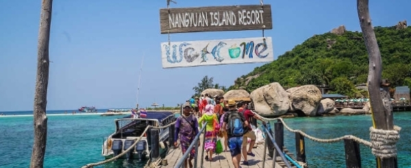 龜島+海甌島-浮潛、浮潛用具、午餐+飲料→國際酒店享用晚餐
